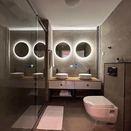 Apartman Red Riding Hood *