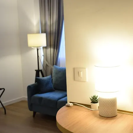 Red Riding Hood Apartman