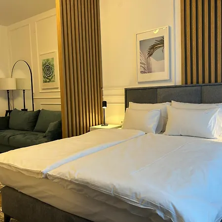 Red Riding Hood * Belgrád