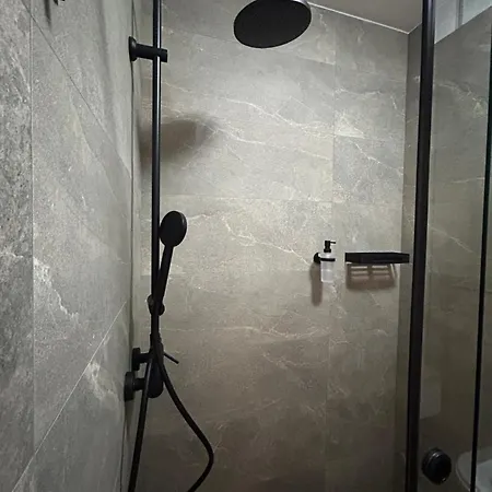 Red Riding Hood Apartament