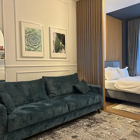 Red Riding Hood Apartament *